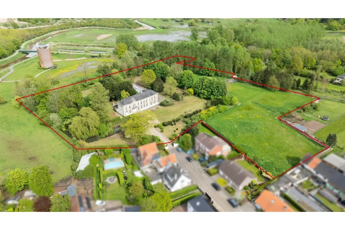 Huis te  koop in Averbode 3271 1290000.00€ 7 slaapkamers 870.00m² - Zoekertje 396005