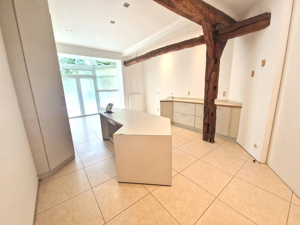 Commerce à louer à Elewijt 1982 1600.00€ chambres 144.00m² - Annonce 400443