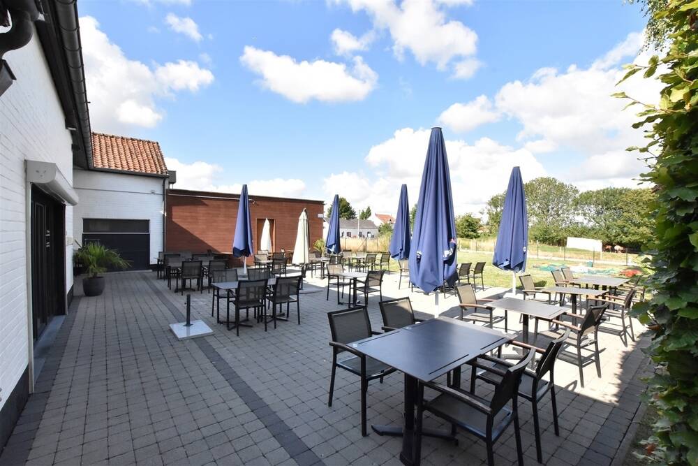 Commerce à vendre à Rebecq 1430 540000.00€  chambres 425.00m² - Annonce 402091