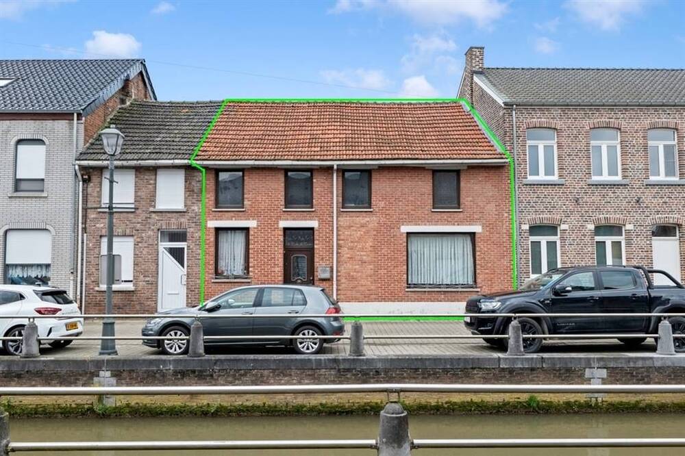 Huis te  koop in Zoutleeuw 3440 129000.00€ 4 slaapkamers 155.00m² - Zoekertje 406223