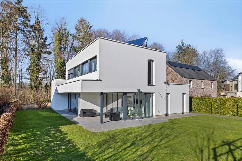 Villa te  koop in Overijse 3090 825000.00€ 4 slaapkamers 200.00m² - Zoekertje 406488