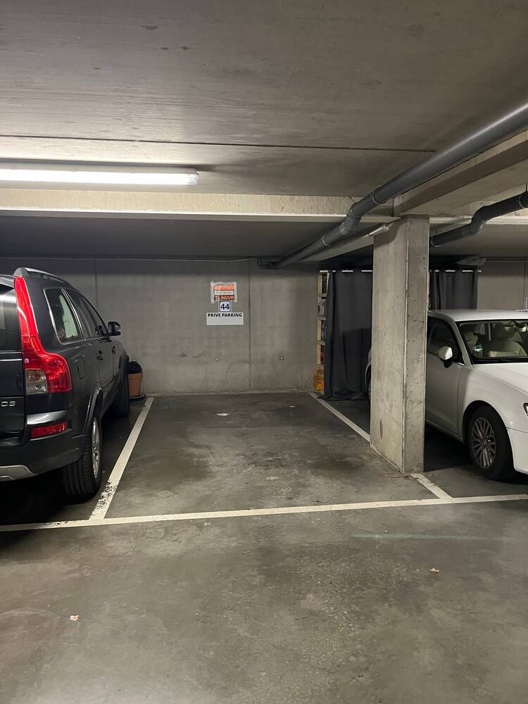Box à louer à Louvain 3000 100.00€ chambres m² - Annonce 408687