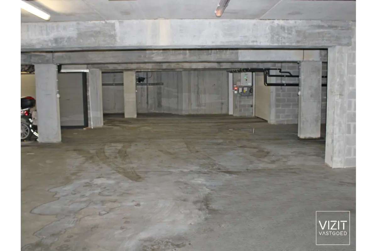 Parking te  koop in Vilvoorde 1800 17000.00€  slaapkamers m² - Zoekertje 408242