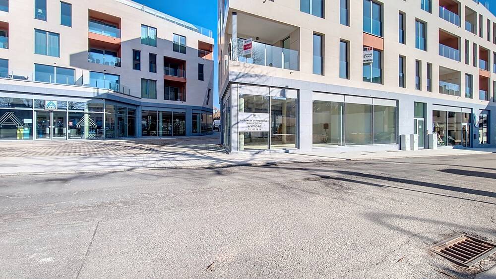 Commerce à vendre à Braine-l'Alleud 1420 359900.00€ chambres 122.00m² - Annonce 407834