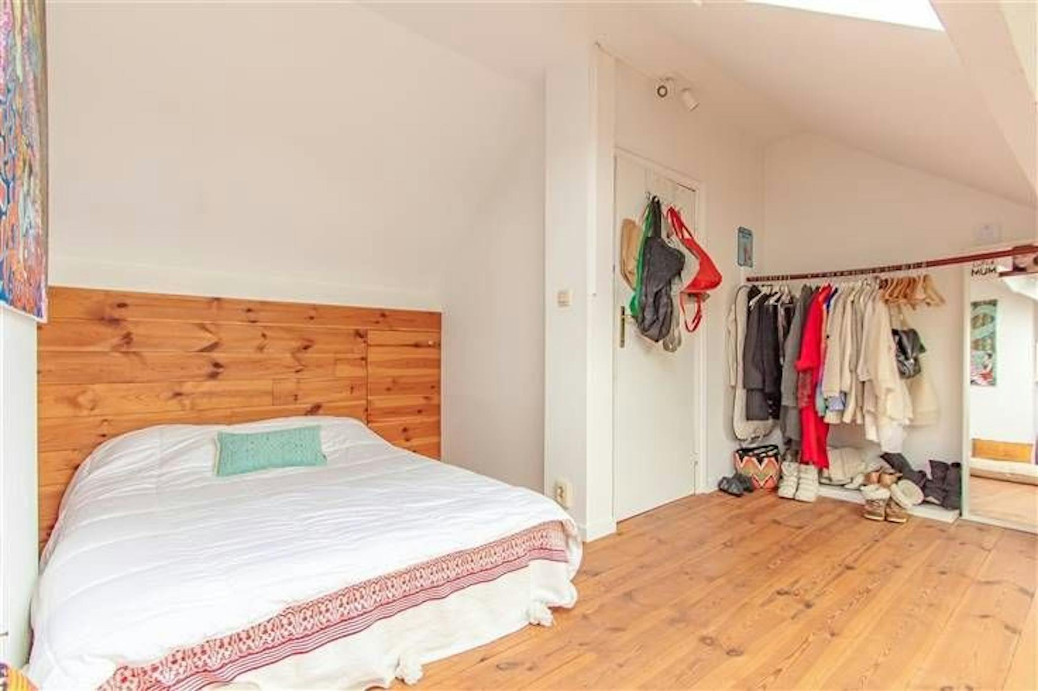 Appartement te  huur in Sint-Genesius-Rode 1640 720.00€ 1 slaapkamers 120.00m² - Zoekertje 654313