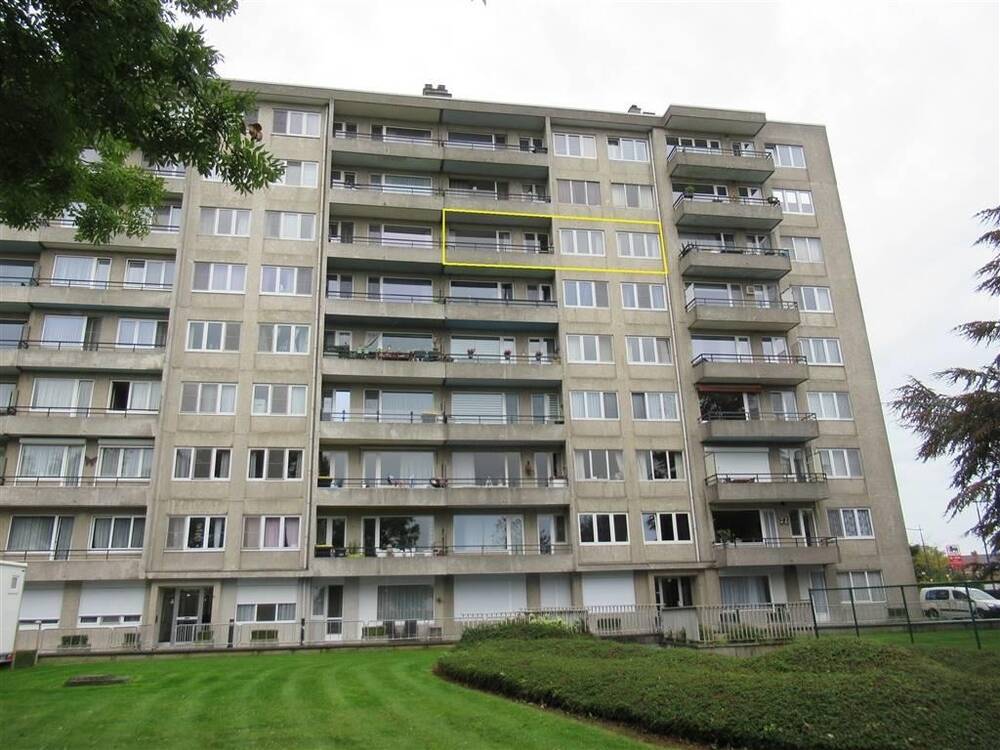 Appartement te koop in Landen 3400 148000.00€ 2 slaapkamers 70.00m² - Zoekertje 412274
