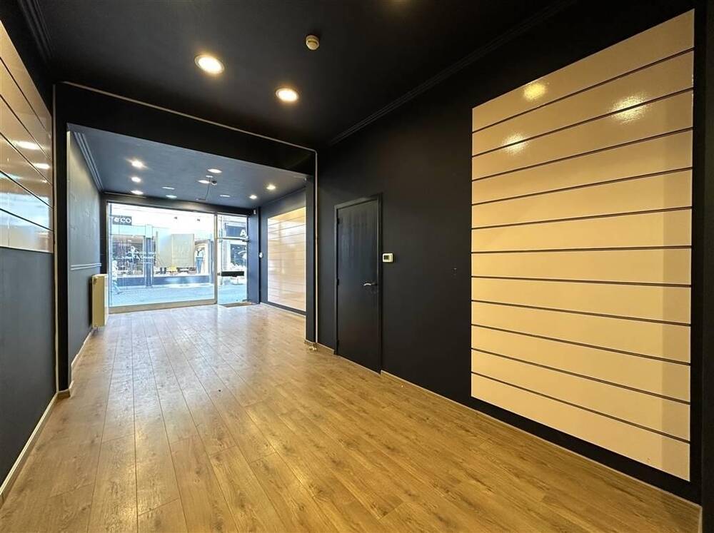 Commerce à vendre à Wavre 1300 275000.00€ 2 chambres 150.00m² - Annonce 412944