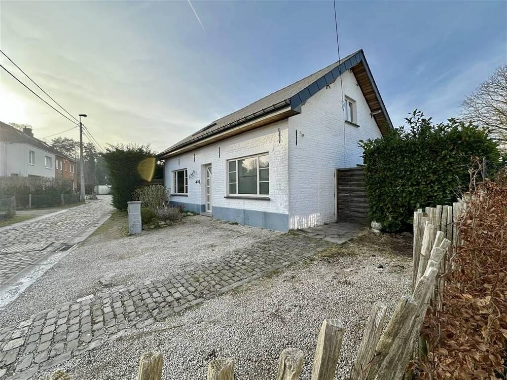 Maison à vendre à Grez-Doiceau 1390 375000.00€ 3 chambres 130.00m² - Annonce 413808