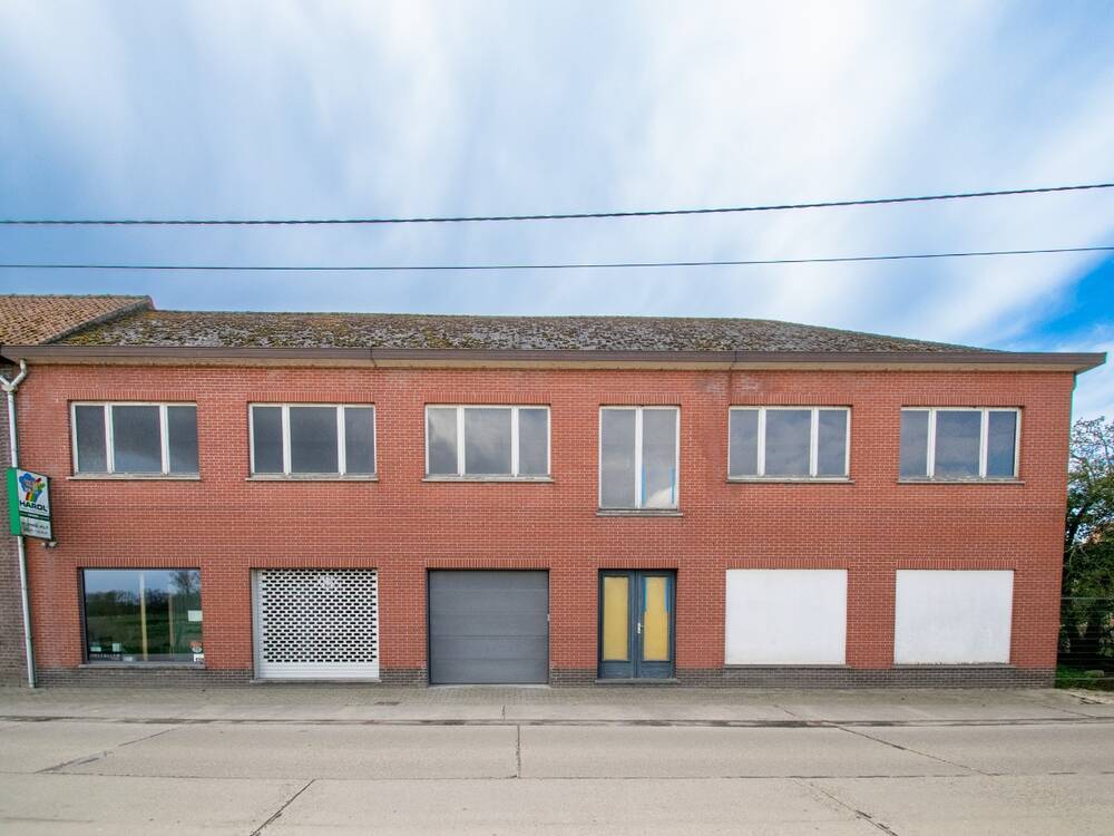 Commerce à vendre à Geetbets 3450 150000.00€ 0 chambres 401.00m² - Annonce 415291