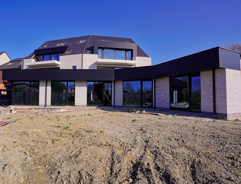 Commerce à louer à Opwijk 1745 2055.00€ chambres 205.00m² - Annonce 416256