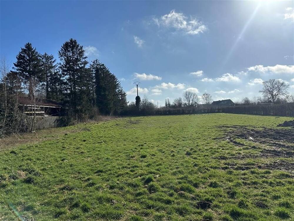 Terrain à vendre à Jandrain-Jandrenouille 1350 135000.00€  chambres m² - Annonce 417864