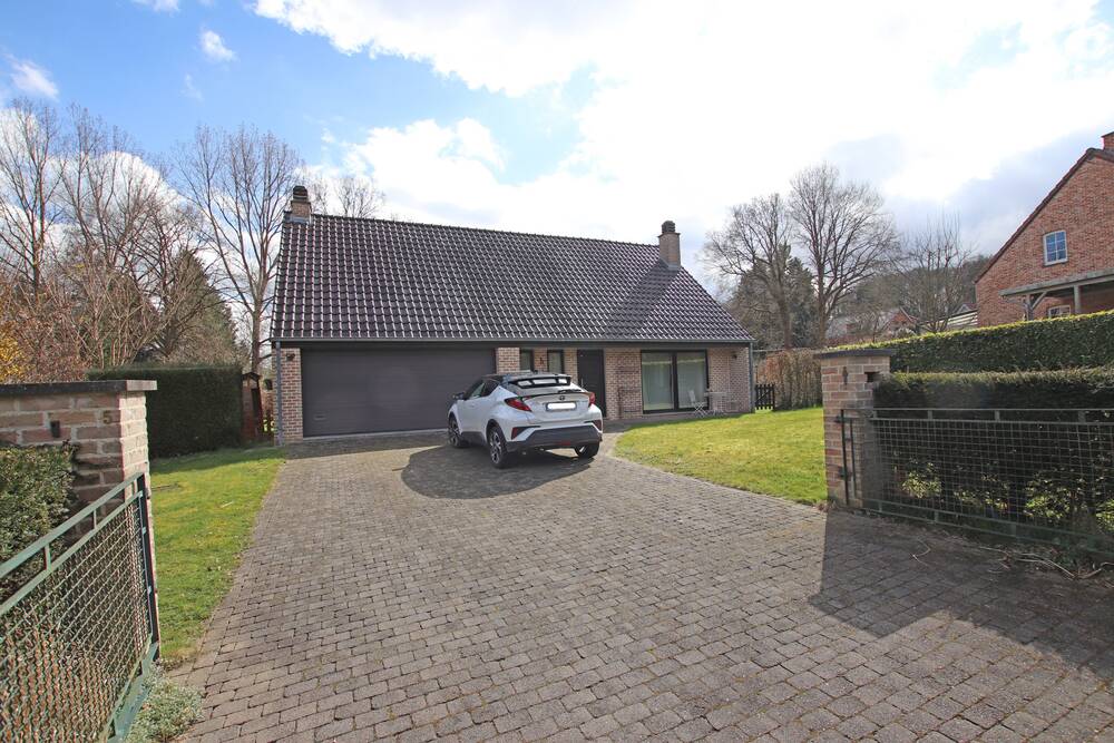 Maison à louer à Grez-Doiceau 1390 1635.00€ 3 chambres 206.00m² - Annonce 419471