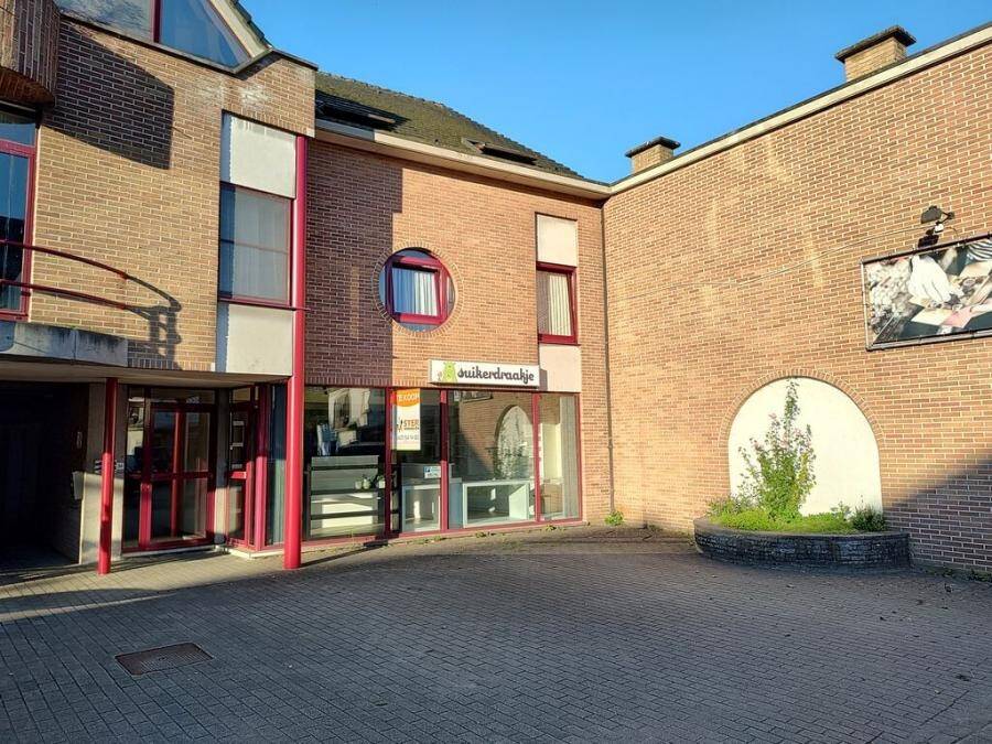 Commerce à vendre à Roosdaal 1760 150000.00€  chambres 100.00m² - Annonce 596809