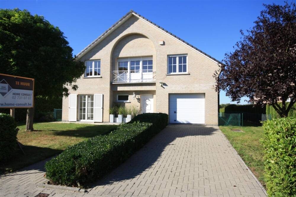 Maison à louer à Duisburg 3080 3000.00€ 4 chambres 427.00m² - Annonce 423134