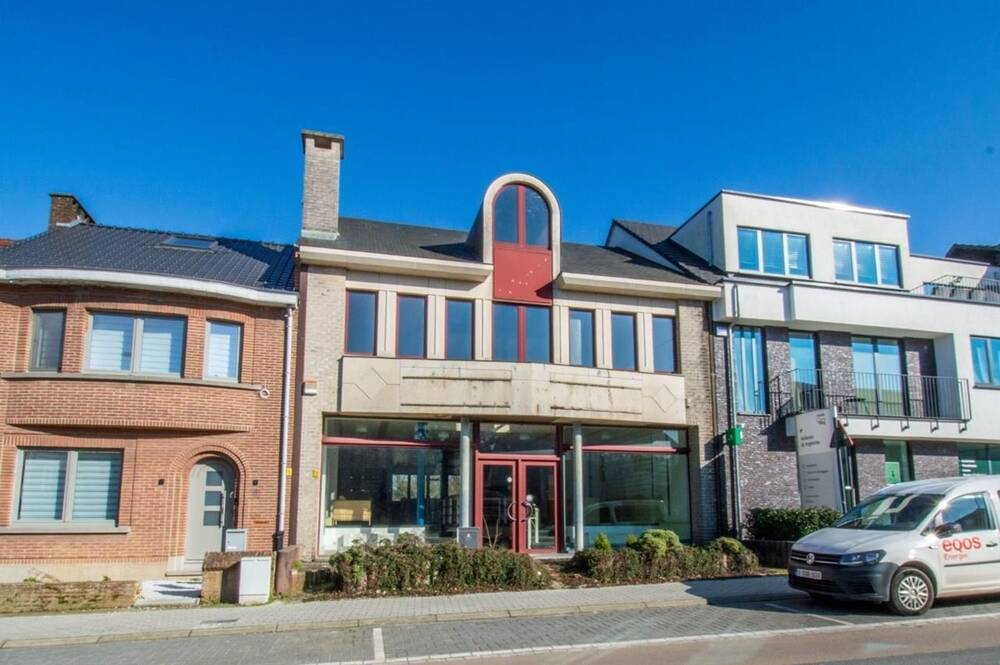 Immeuble de rapport - Immeuble à appartement à vendre à Leeuw-Saint-Pierre 1600 575000.00€ chambres 475.00m² - Annonce 422446