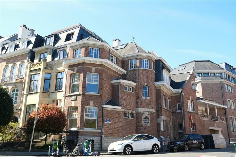 Commerce à à Schaerbeek 1030 2100000.00€ 2 chambres 1165.00m² - Annonce 425076