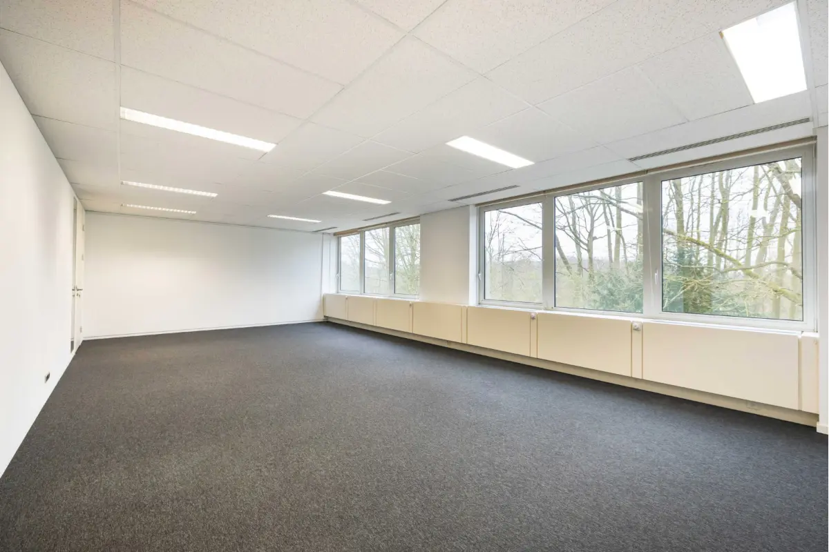 Commerce à vendre à Waterloo 1410 585000.00€  chambres 414.00m² - Annonce 428341