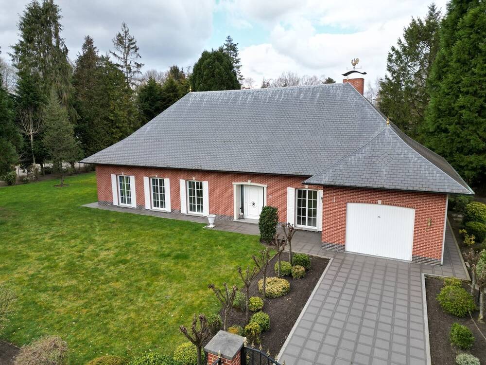 Villa à vendre à Hever 3191 630000.00€ chambres m² - Annonce 432003