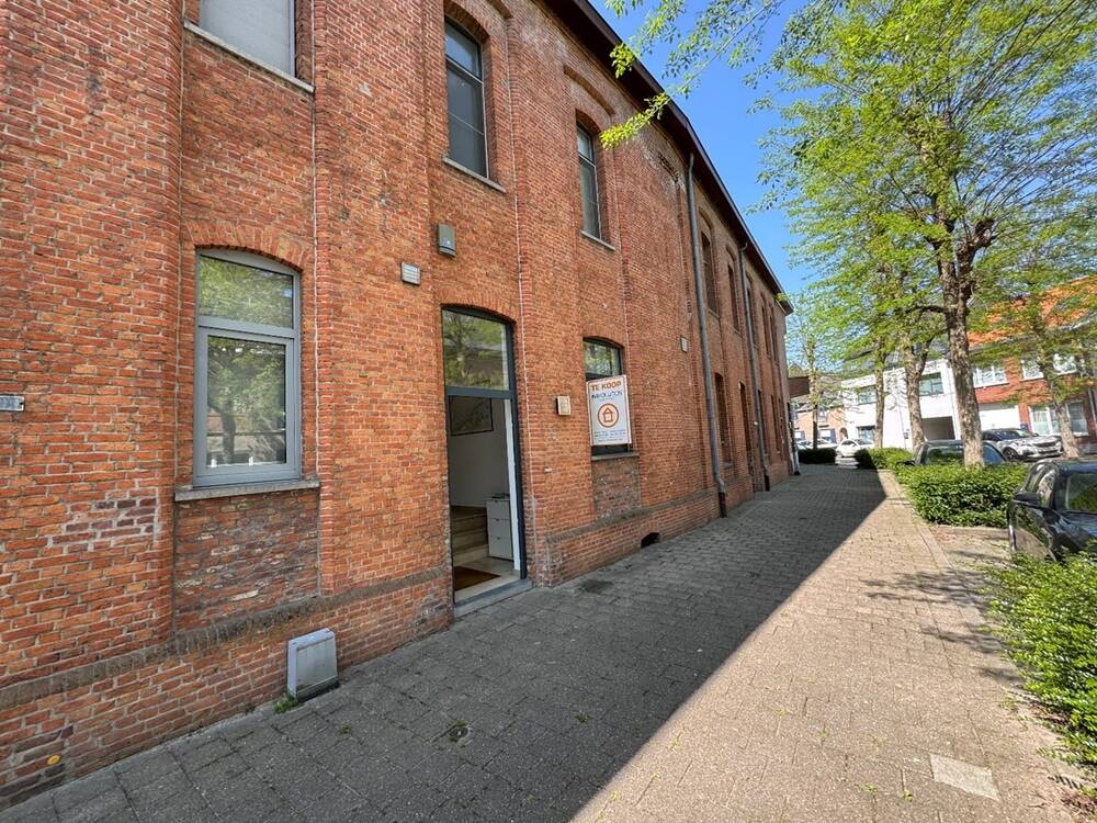 Huis te koop in Zemst 1980 415000.00€ 3 slaapkamers m² - Zoekertje 433349