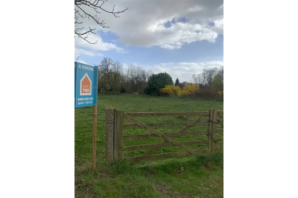 Terrain à vendre à Piétrain 1370 186100.00€  chambres m² - Annonce 433452