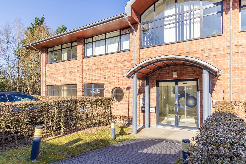 Commerce à vendre à Lasne 1380 350000.00€  chambres 205.00m² - Annonce 433740