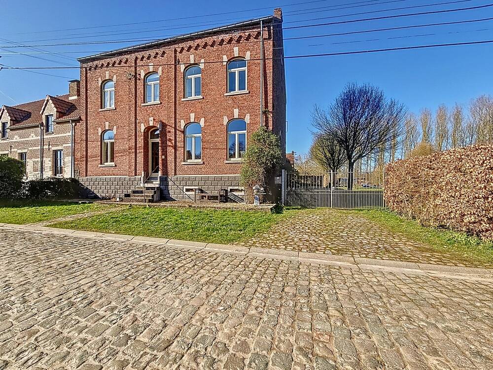 Maison à vendre à Beauvechain 1320 800000.00€ 4 chambres 300.00m² - Annonce 434383