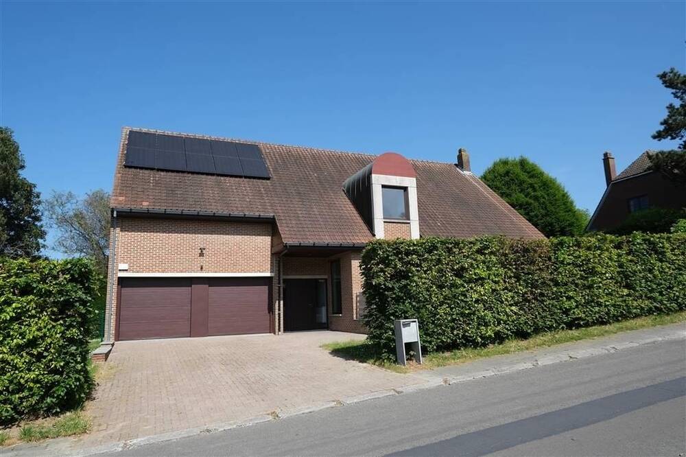 Maison à louer à Tervuren 3080 3000.00€ 5 chambres 336.00m² - Annonce 435963