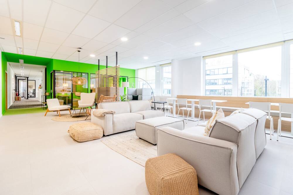 Handelszaak te huur in Waver 1300 5225.00€ slaapkamers 350.00m² - Zoekertje 436296