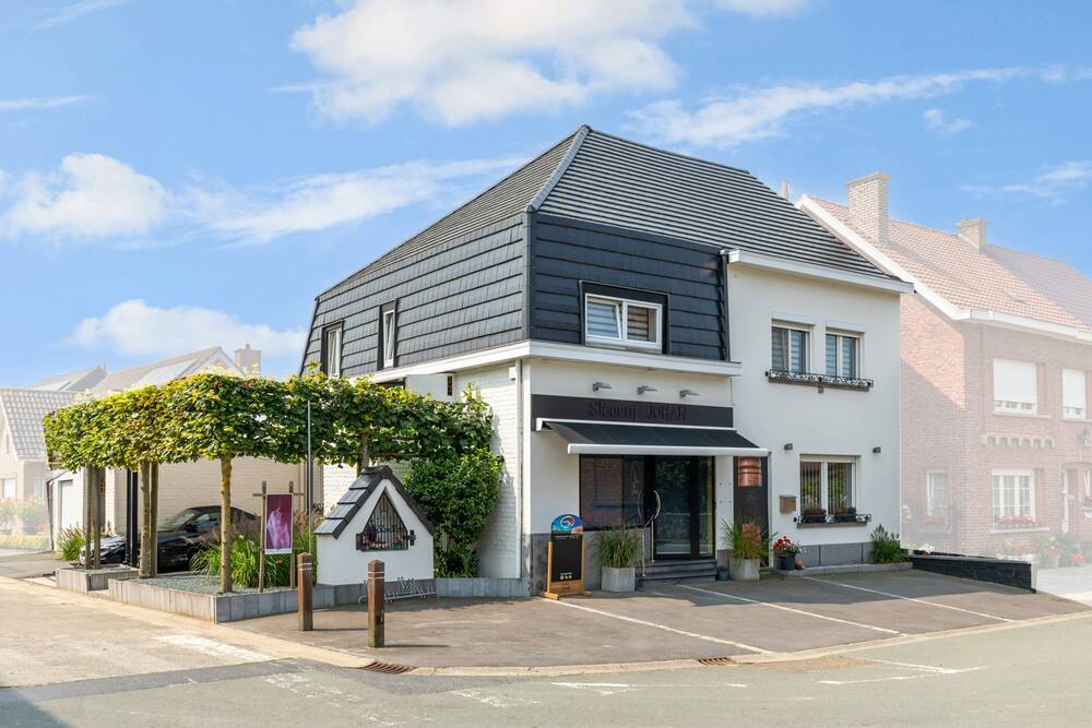 Maison à vendre à Chapelle-Saint-Pierre 1541 475000.00€ 3 chambres 250.00m² - Annonce 436997