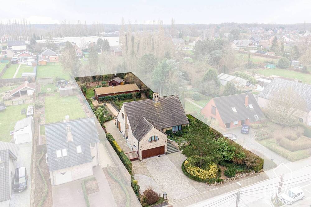 Huis te koop in Sint-Katherina-Lombeek 1742 775000.00€ 4 slaapkamers 702.00m² - Zoekertje 436910