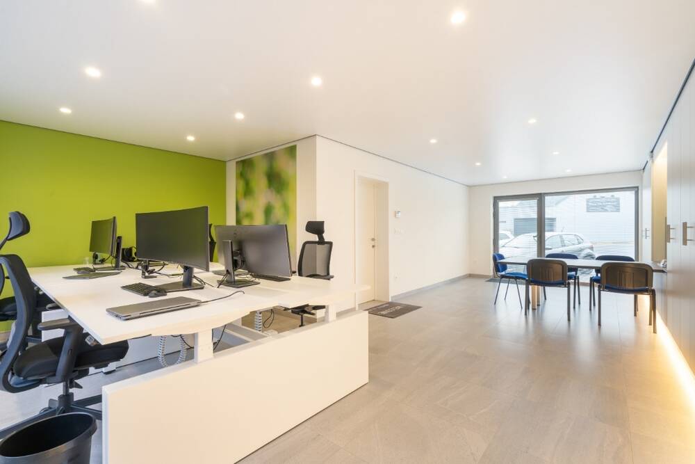Commerce à vendre à Affligem 1790 175000.00€ 0 chambres 138.00m² - Annonce 438499