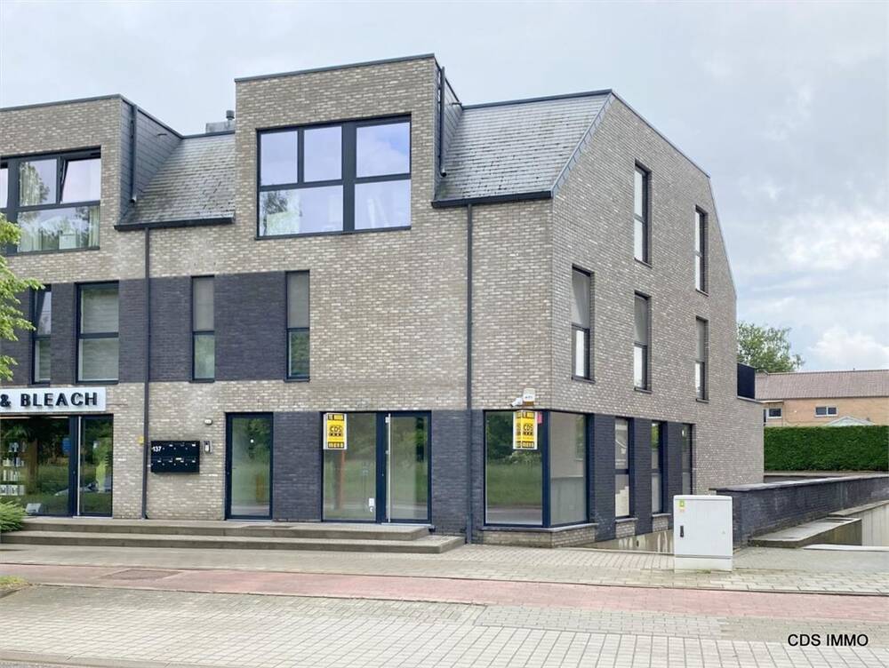 Handelszaak te  huur in Sint-Joris-Winge 3390 1500.00€  slaapkamers 93.00m² - Zoekertje 439836