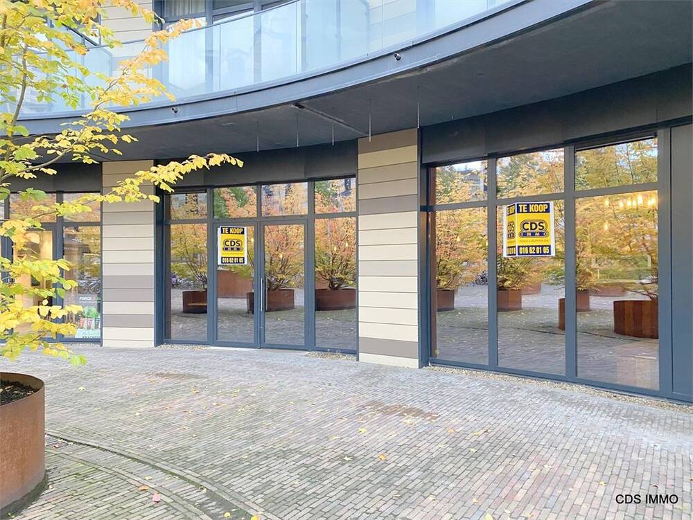 Commerce à louer à Louvain 3000 4000.00€ chambres 173.00m² - Annonce 439835