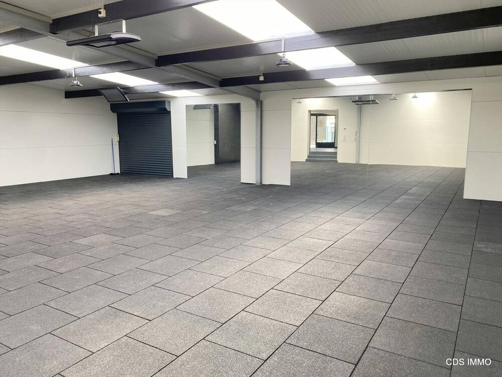 Commerce à louer à Kessel-Lo 3010 1250.00€  chambres 164.00m² - Annonce 439749