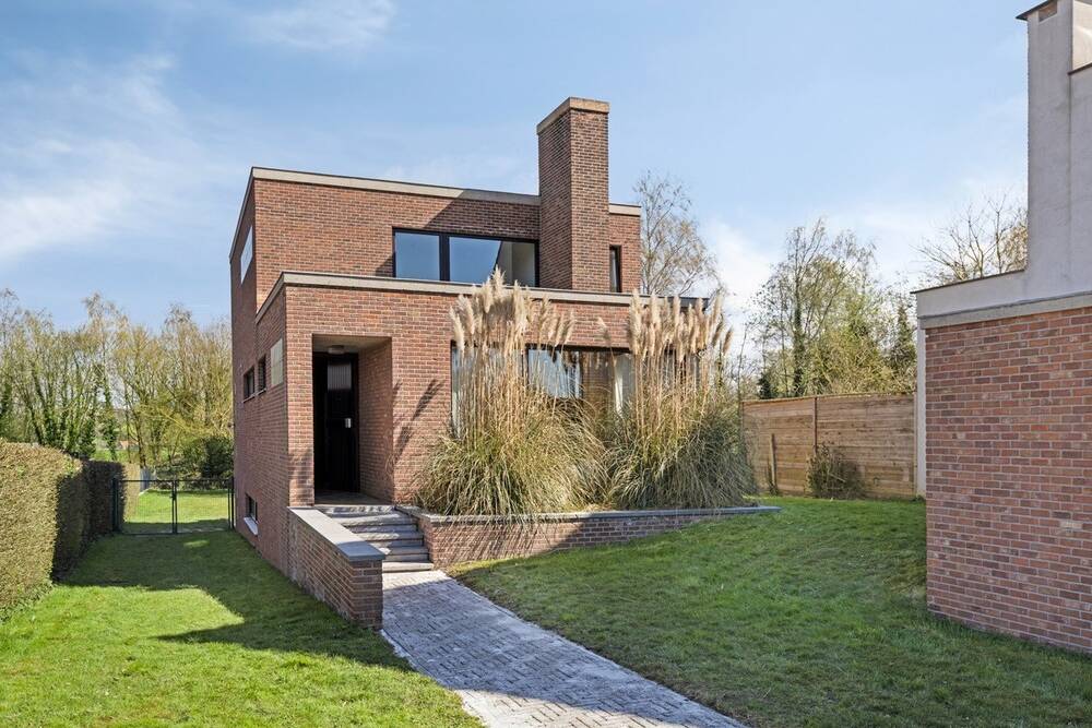 Villa te koop in Sint-Kwintens-Lennik 1750 590000.00€ 4 slaapkamers 180.00m² - Zoekertje 441034