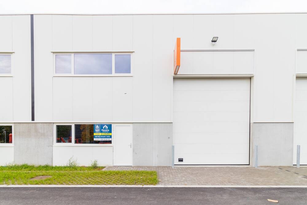 Commerce à louer à Nivelles 1400 1650.00€ chambres 181.00m² - Annonce 443446