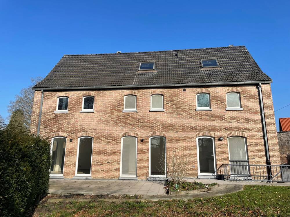 Maison à louer à Hélécine 1357 1400.00€ 4 chambres 145.00m² - Annonce 443152