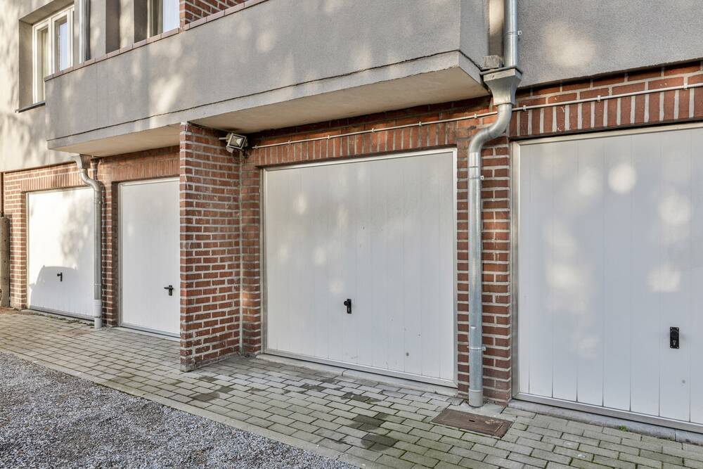 Box à vendre à Zellik 1731 25000.00€ chambres 17.00m² - Annonce 443068