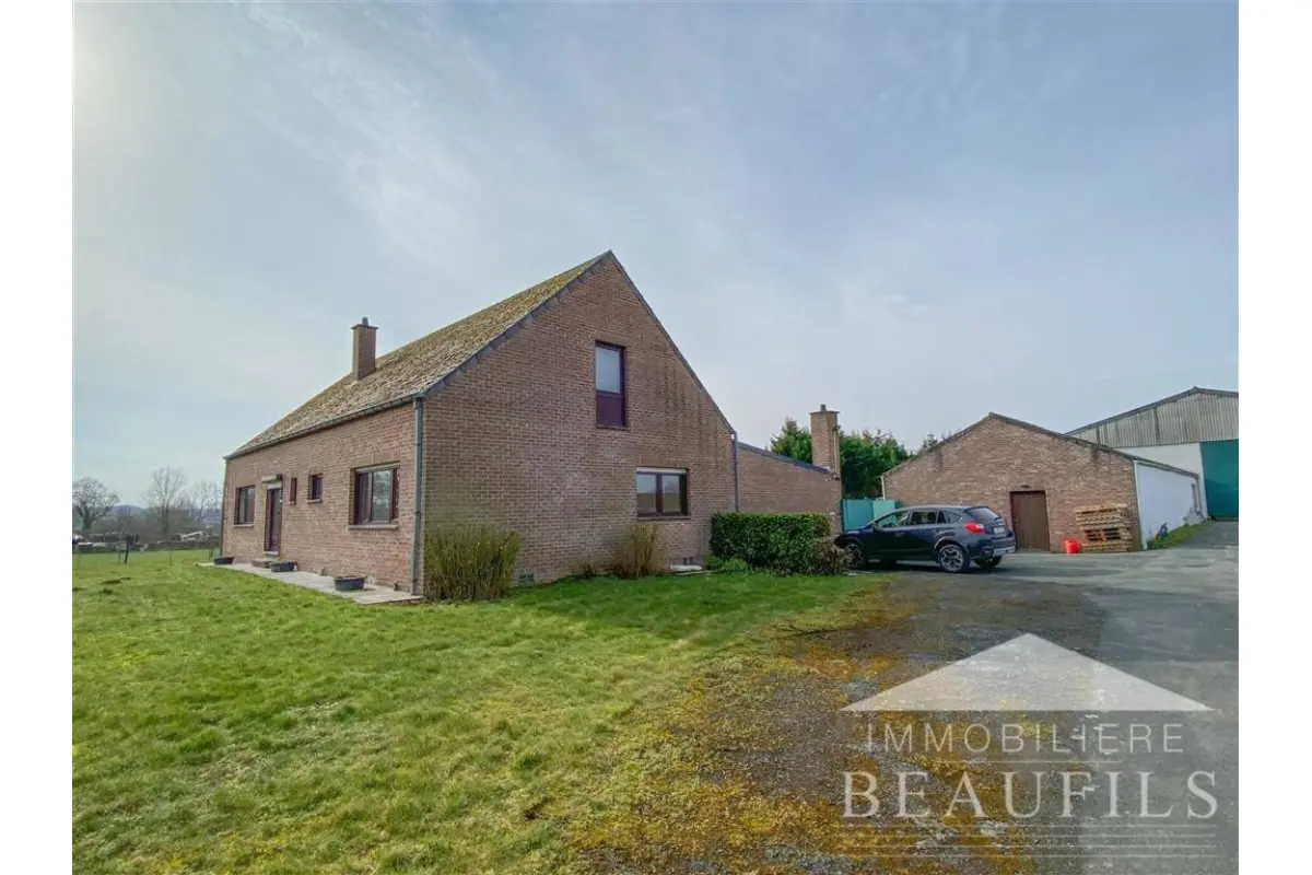 Maison à louer à Nivelles 1400 1980.00€ 2 chambres 227.00m² - Annonce 444842