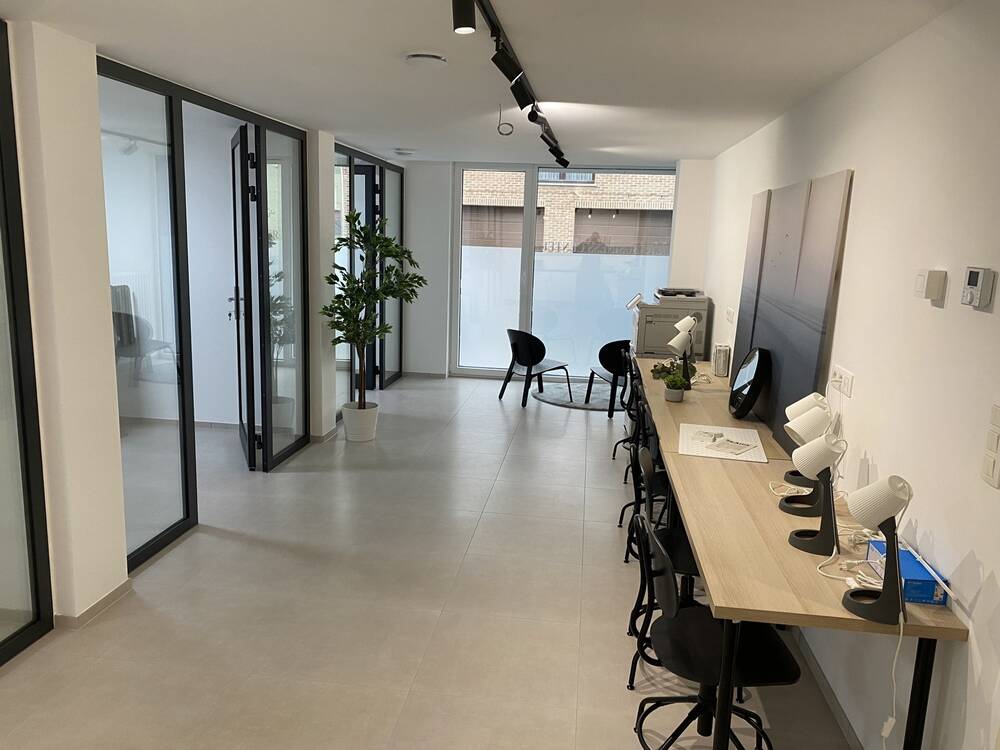 Handelszaak te huur in Sterrebeek 1933 900.00€ slaapkamers 70.00m² - Zoekertje 445833