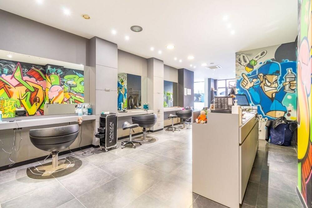 Commerce à vendre à Halle 1500 285000.00€ chambres 120.00m² - Annonce 447499