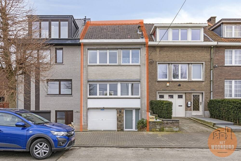 Huis te koop in Sint-Pieters-Leeuw 1600 369000.00€ 3 slaapkamers 208.00m² - Zoekertje 447586