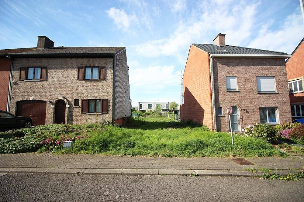 Terrain à vendre à Halle 1500 175000.00€ chambres m² - Annonce 449369