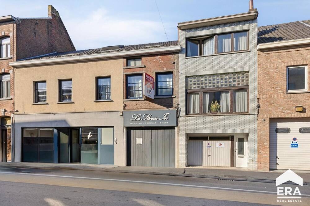 Commerce à vendre à Halle 1500 385000.00€ 0 chambres 655.00m² - Annonce 449628