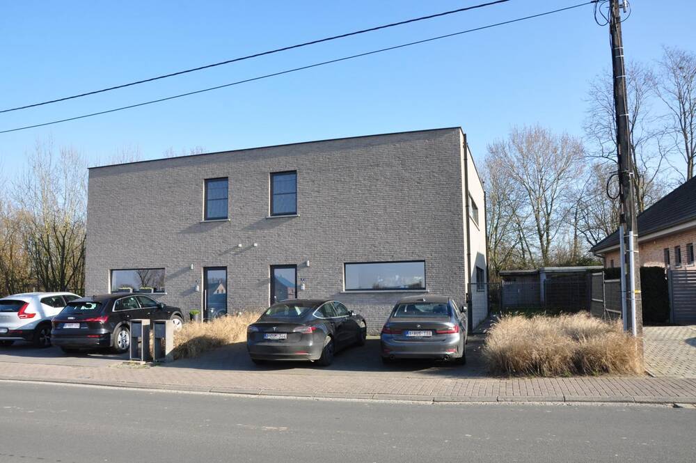 Huis te in Opwijk 1745 1550.00€ 3 slaapkamers 147.00m² - Zoekertje 452236