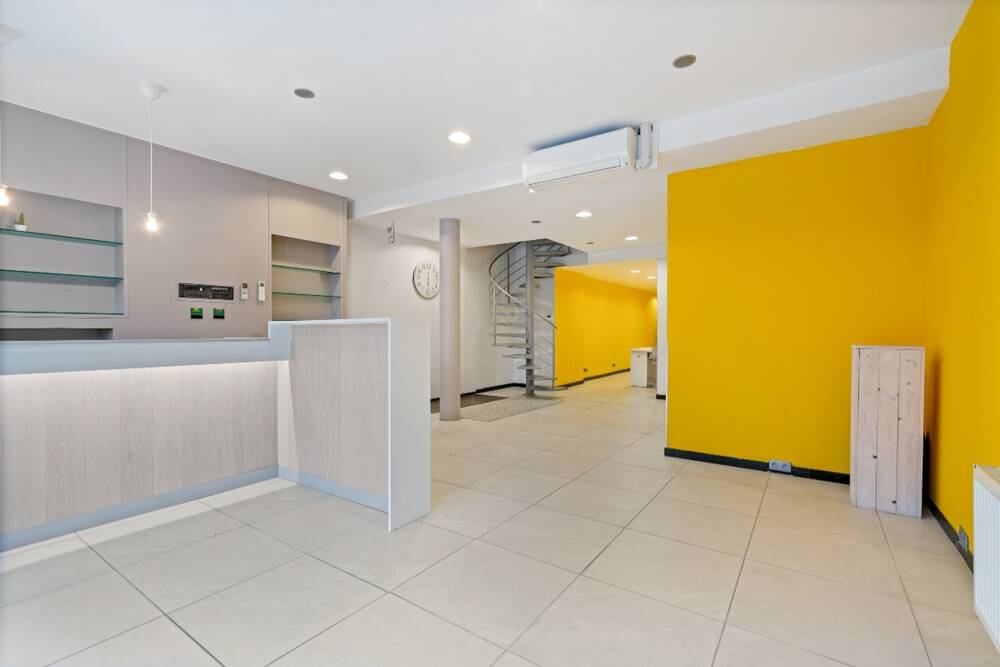 Commerce à vendre à Vilvorde 1800 295000.00€ 0 chambres 194.00m² - Annonce 450078
