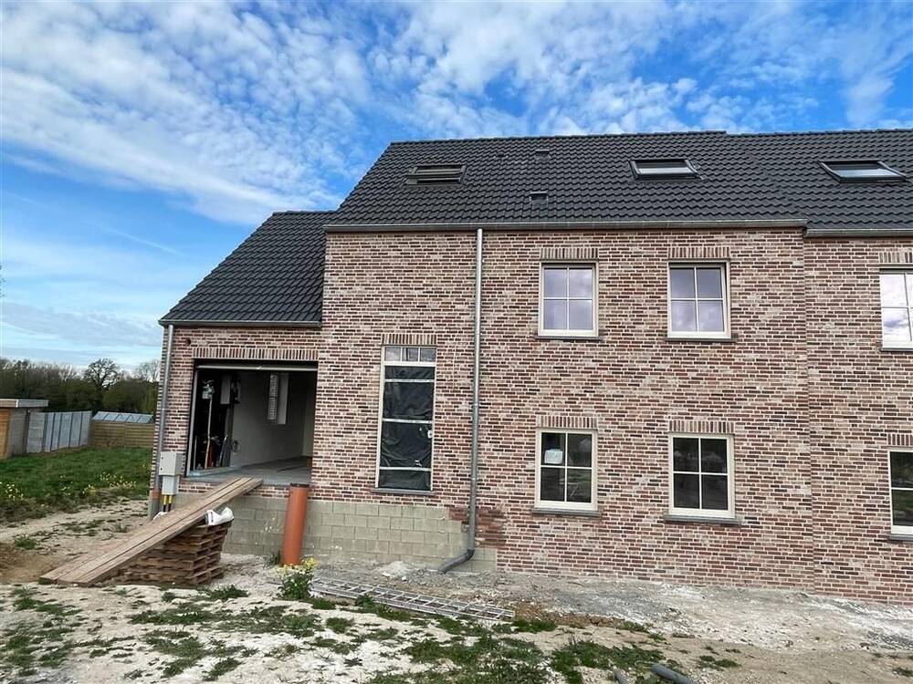 Maison à vendre à Orp-le-Grand 1350 471436.00€ 4 chambres 216.00m² - Annonce 451441