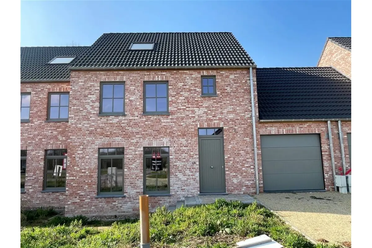 Huis te  koop in Orp-le-Grand 1350 376823.73€ 3 slaapkamers 195.00m² - Zoekertje 451444