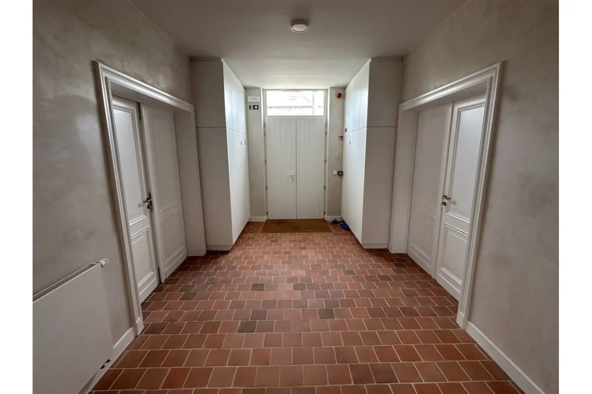 Commerce à louer à Hamme-Mille 1320 1500.00€  chambres 120.00m² - Annonce 452444