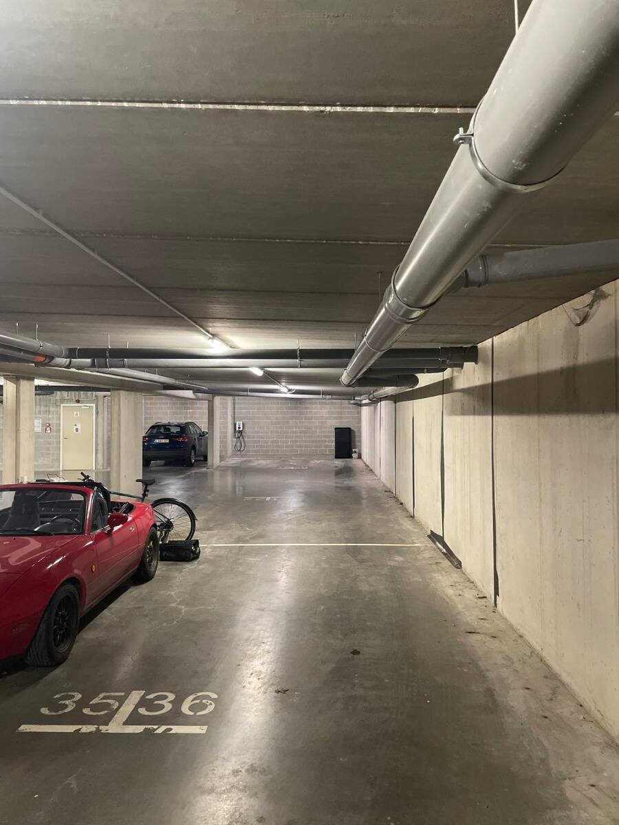 Parking / garage à vendre à Vilvorde 1800 21500.00€ chambres m² - Annonce 453991
